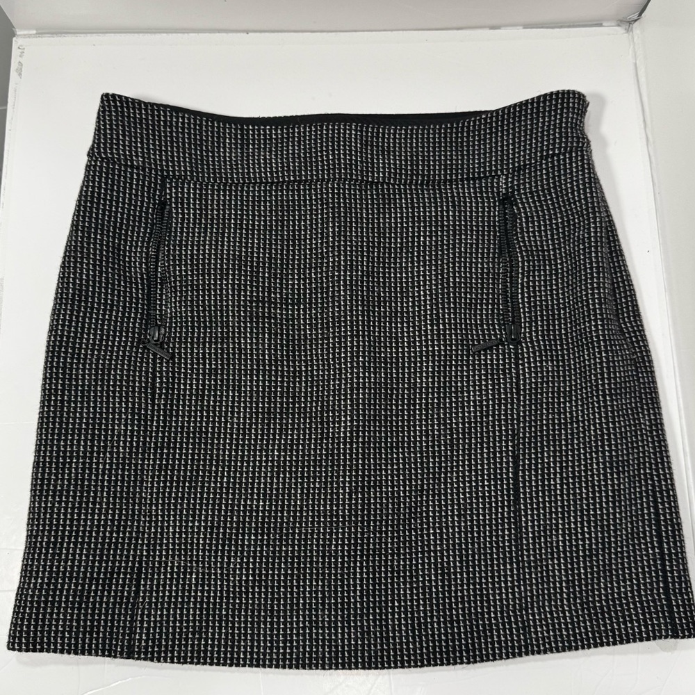 Mexx Metropolitan Wool Blend Skirt Size 6 Black White Tweed Mini Dark Academia